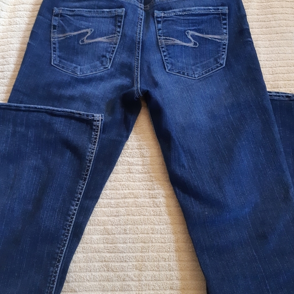 Silver Jean's - Picture 6 of 7